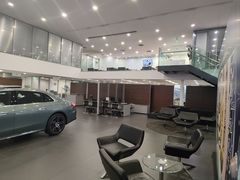 -北京鹏龙瑞星奔驰4s店(来广营店)