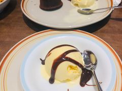 香草冰激凌-萨莉亚意式餐厅(浦江万达广场店)