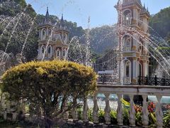 -龙凤山庄影视度假村