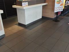 -麦当劳(清远大道得来速店)