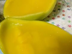 -志龙皇冠吃货椰子铺