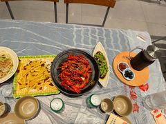 -肥肥虾庄·金牌油焖大虾(杨园滨江时代walk店)