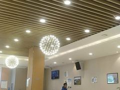 大堂-首旅京伦酒店·8号时尚餐厅
