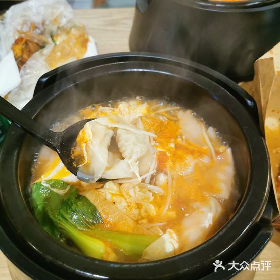 荆师傅番茄馄饨(欧乐坊店)