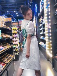 点击看大图 -爱的化妆工作室(雅地天际店)