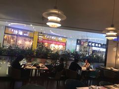 大堂-周渝食惦·酸菜鱼精致川菜(横岗店)