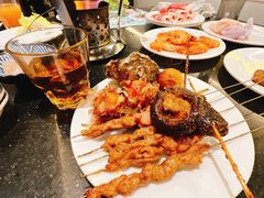 -金马门国际美食百汇(珞喻路店)