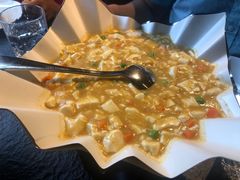 -河畔春天时尚餐厅