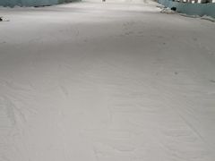 -乔波室内滑雪场