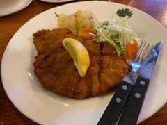 -普兰达德国餐厅·德式脆皮烤猪肘·自酿啤酒(观唐店)