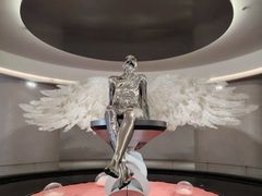 -涨巢·潮玩水疗局