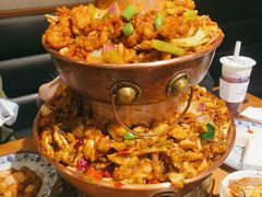 -炉小二铜锅牛蛙•川湘菜(三里屯店)