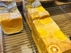 -沁屋面包店(人民东路店)