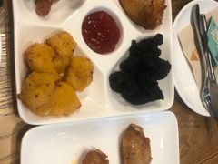 -乐凯撒披萨(东方新世界店)