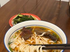 -矮子粉店1985·长沙米粉(湘春路店)