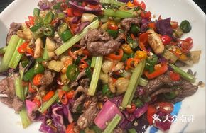 8-Second Spicy Beef Short Plate