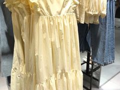 -URBAN REVIVO(七宝领展广场店)
