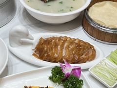 -梅利汴京烤鸭•开封豫菜地标店(东大街店)
