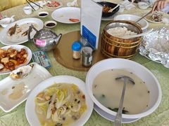 -鹏城人家海鲜酒家·23年老字号(较场尾店)