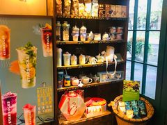 零售区-星巴克(武康路店)