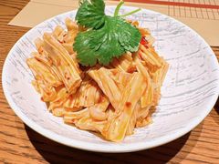 -荣家黄鱼面(前滩太古里店)