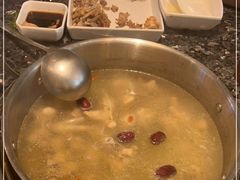 -一席地·本地鸡窝·杭帮鸡火锅(萧山银隆百货店)
