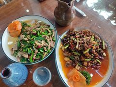 黄焖鸡+小炒肉-八木轩·寻味大理白族民俗餐厅(文献路店)