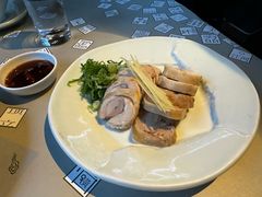 -穹六人间 people 6(岳阳路店)