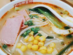 -秦陕印象超级肉夹馍(万达广场西安民乐园店)