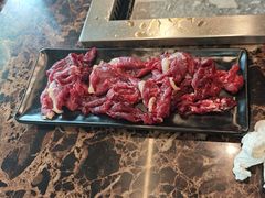 -牛里牛气· 榴莲海鲜鲜牛肉自助火锅·烤肉(横岗店)