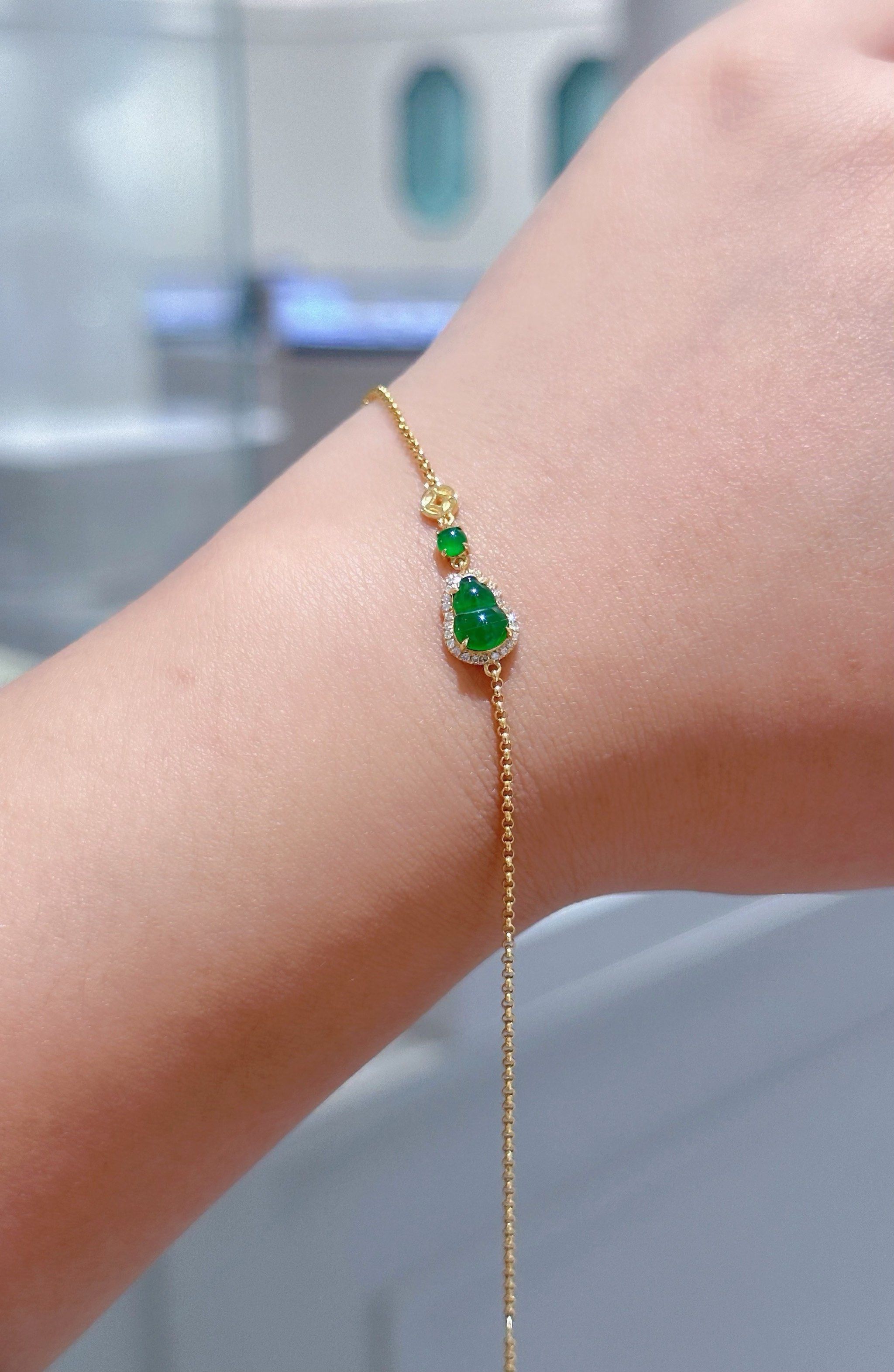 翡翠手链的时尚搭配