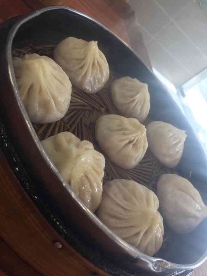 镇淮楼包子铺(局前街店)-"店的门牌很远就看看见了,很好找,进店给人.