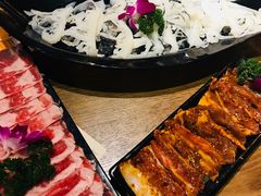 -三人行骨头王火锅(长寿店)