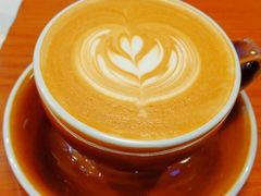 -Be Lived Cafe比例咖啡(摩天轮店)