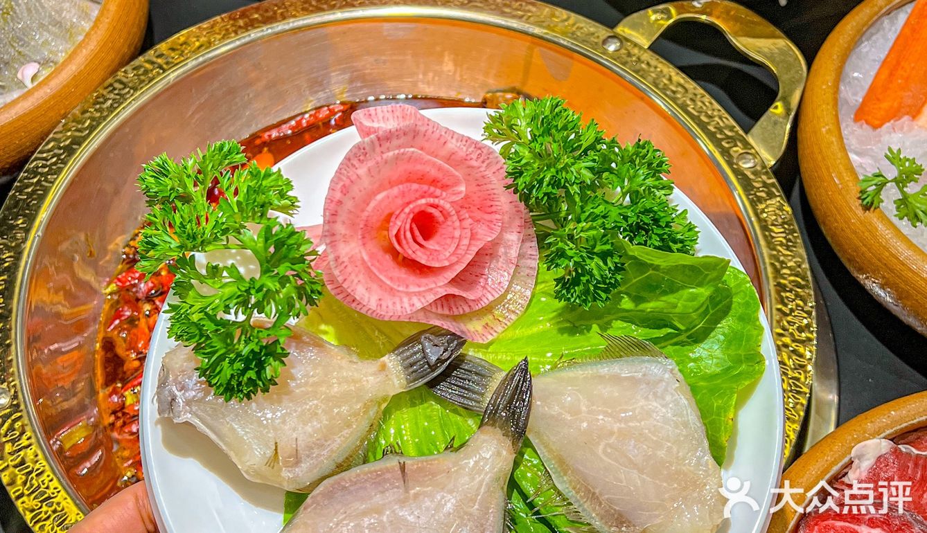 又吃到清 真火锅了❗️鲜切牛肉真的绝了！