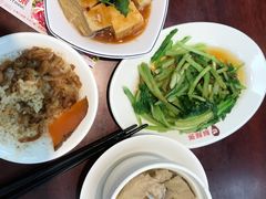 老皮嫩肉-胡须张鲁肉饭(台北大安店)