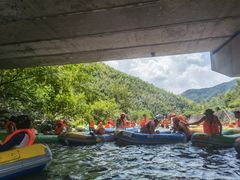 -雅鲁激流探险漂流