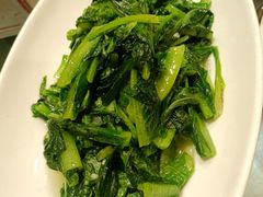 炝炒油麦菜-辛香味烧鱼馆·非遗技艺·排骨红烧肉(光谷医药园店)