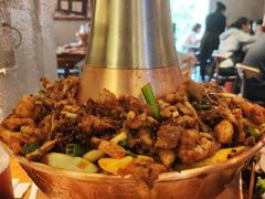 -炉小二铜锅牛蛙•川湘菜(三里屯店)
