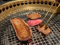 -铭牛烧肉·和牛海鲜自助(高新月牙湖店)