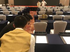 -广州天河希尔顿酒店