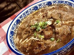 -老闵田螺馆·南昌市井菜·特色小吃(总店)