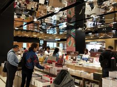 -诚品(信义店)