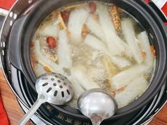 -花苑美食横琴生蚝火锅(拱北粤华路店)