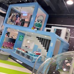 -MINI MARS KIDS CLUB亲子家庭中心(长宁天山店)