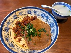 -辣肉面大王(天平路店)