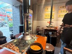 -肉甲韩国木炭烤肉(新壹街1店)