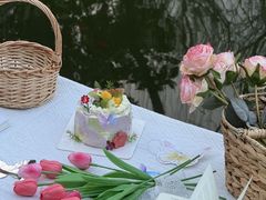 -花花卷卷·鲜食蛋糕(泉屋店)