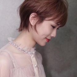 -卡尔诗·科技美肤连锁