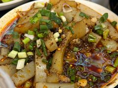 -鸿顺老铁锅美蛙鱼府(解放碑店)